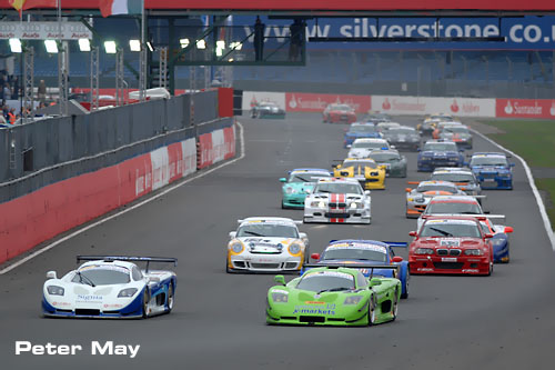 britcar24_start-gteins