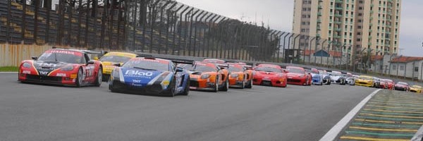 GT brasil - Interlagos 2011 - www.itaipavagtbrasil.com.br