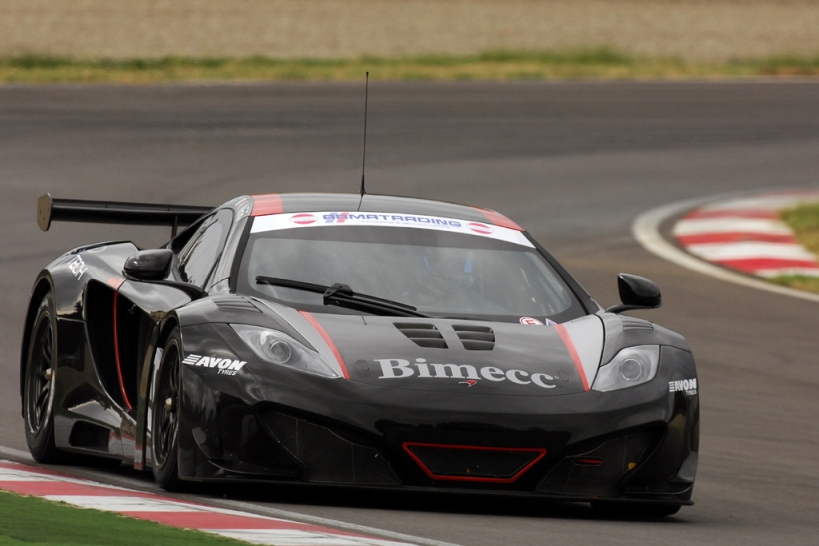 13-08_-_bhai_tech_mclaren.jpg